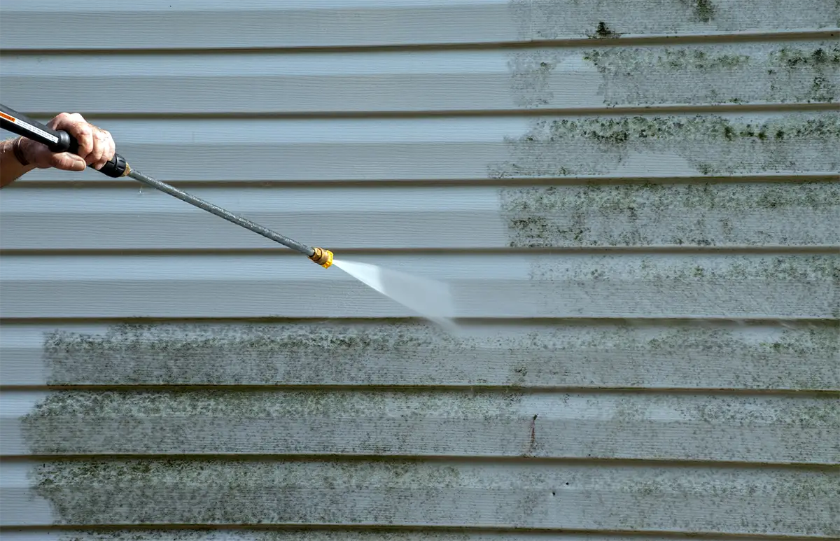 Key Benefits of Pressure Washing for Exterior Home Maintenance in Marysville, WA